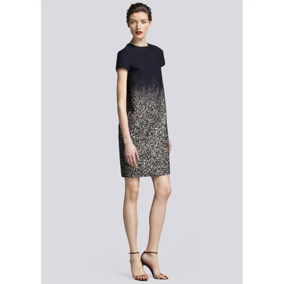 Carolina Herrera Tweed Pattern Knee-Length Dress Size: SUS 4